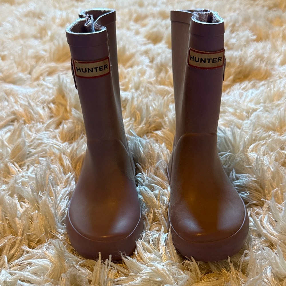 Hunter Kids Lavender Rain Boots size 9US